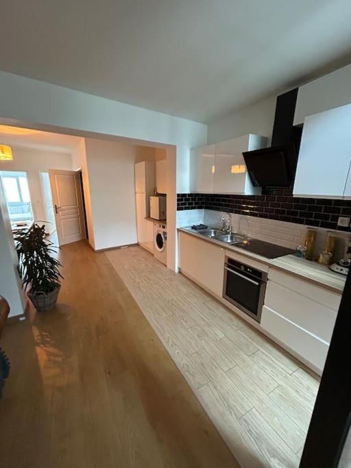 Grand Cru * Magnifique Duplex Au Coeur D'Epernayアパートメント エクステリア 写真
